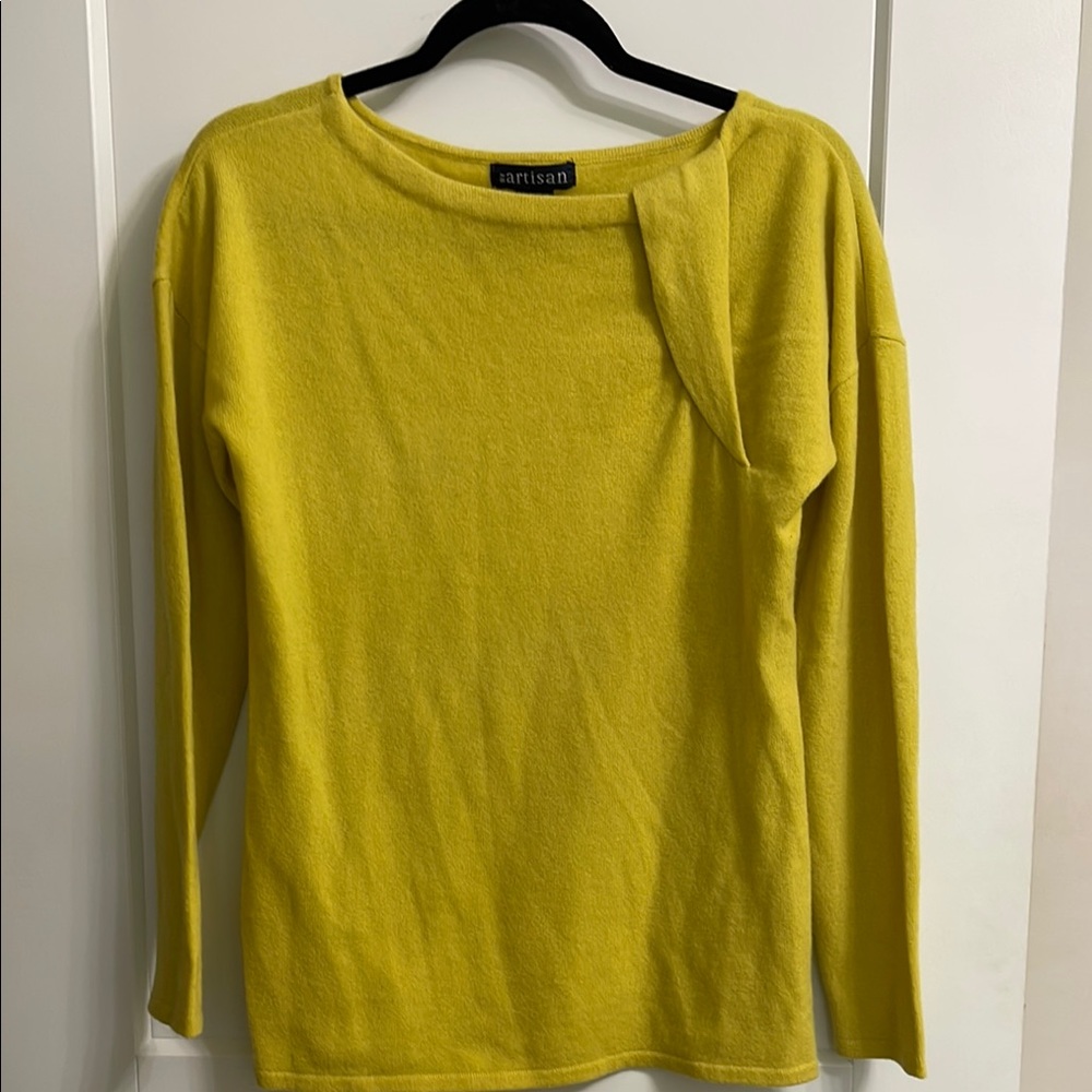 Artisan chartreuse yellow 100% cashmere women’s sweater
